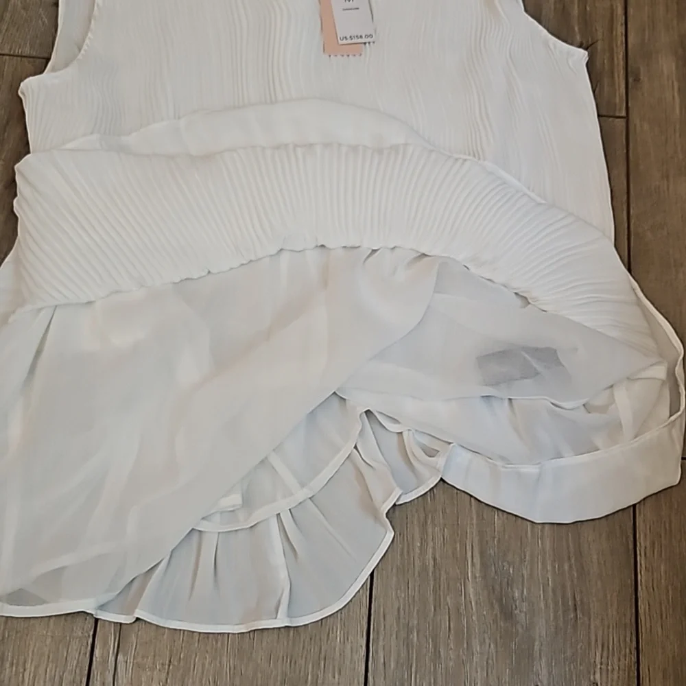 NWT Clico's Black Label pleated sleeveless dressy Top - Picture 8 of 8